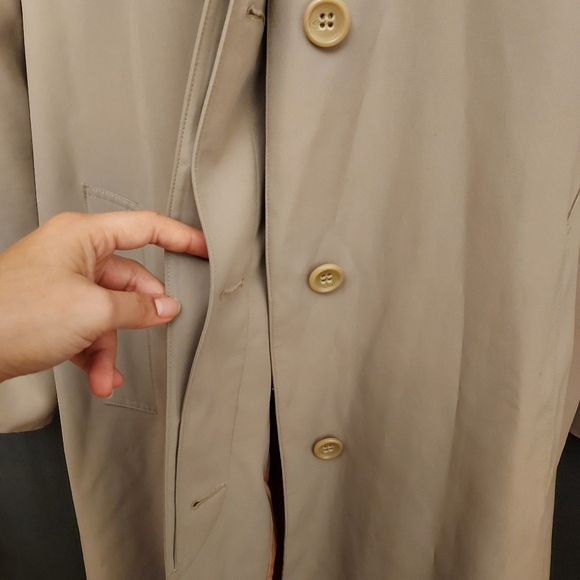 London Fog Brown trenchcoat size 12 - Picture 4 of 8